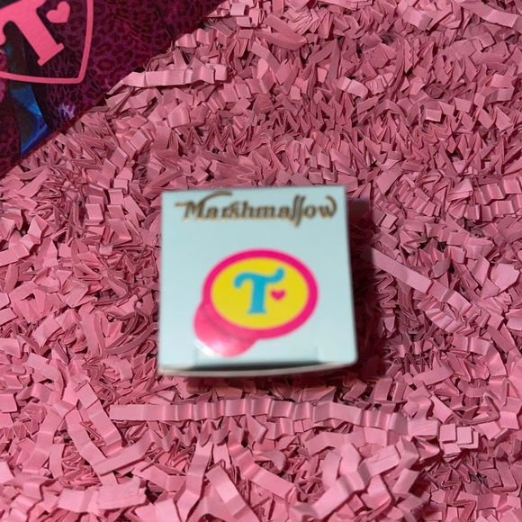 TRIXIE COSMETICS - Bundle - Picture 3 of 10